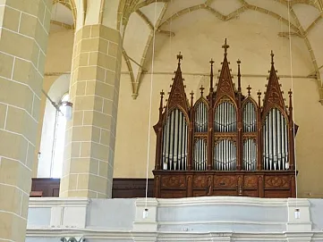 Spôsoby financovania cirkví