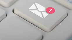 Poisťovňa varuje: Pozor na podvodné emaily