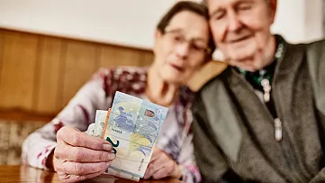 Trinásty dôchodok: Kto má nárok?