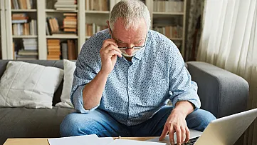 Slováci môžu ešte pár dní odoprieť rodičovský dôchodok. Zdroj: shutterstock.com/Robert Kneschke