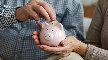 Starobný dôchodok: Podmienky, výška a postup vybavenia