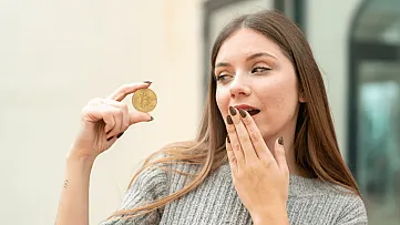 Slováci považujú kryptomeny za špekuláciu. Zdroj: shutterstock.com/Luis Molinero