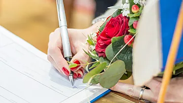 Zmena priezviska pri uzavretí manželstva