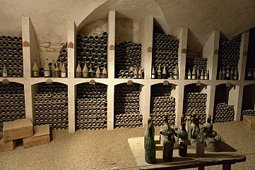 Sotheby's bude dražiť významné vína a hodinky zo súkromnej zbierky