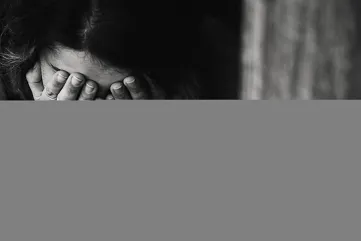 Násilie páchané na ženách