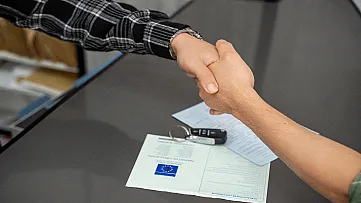 Koľko stojí prepis auta?