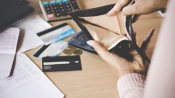 Kto nemá nárok na dávku v nezamestnanosti?