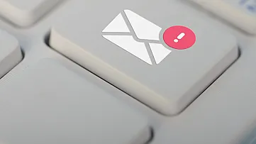 Poisťovňa varuje: Pozor na podvodné emaily