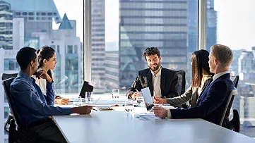 Kariéra v európskych inštitúciách