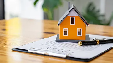 Podstatné náležitosti