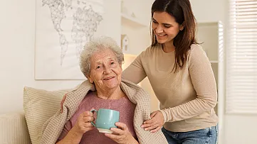 Nový zákon prinesie opatrovateľom príspevok až 1 210 eur: Štát mení systém sociálnej starostlivosti