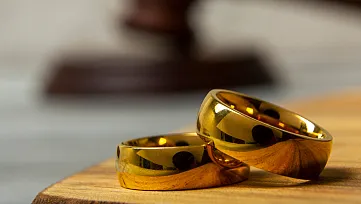 Štáty musia uznať manželstvo osôb rovnakého pohlavia